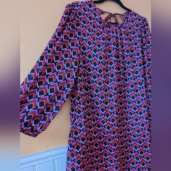 Retro Style Dress - Picture 4 of 4